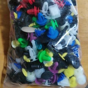 500 pièces voiture mixte emballage boucle intérieur porte panneau coffre étanchéité bande Clips pousser retenue broche Auto <span class=keywords><strong>pare</strong></span>-chocs attaches - Product Image 5