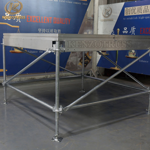 Plataforma de Escenario Portátil de Metal Ajustable en Venta - Product Image 3