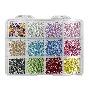 Juego de Joyería para Uñas con Pedrería de Fondo Plano de 12 Rejillas, Novedad, Diamantes Redondos Blancos de Fondo Plano para Uñas, Venta al por Mayor - Product Image 4
