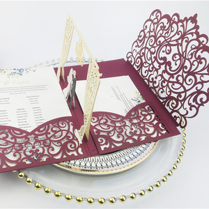 Carte d'invitation de mariage luxueuse 3D créative ajourée et pop-up - Product Image 4