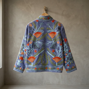 Veste en velours brodée à la main Suzani, col montant, motif floral, manches longues, manteau d'automne pour femme, longueur courte, vente en gros - Product Image 4