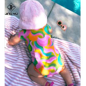 Maillots de bain assortis pour la famille 2023, protection UV, vêtements de plage pour enfants, maillots de bain pour enfants, fermeture éclair, une pièce pour filles - Product Image 6