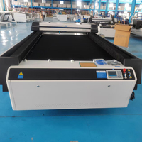 Machine de découpe laser à fibre multifonctionnelle à refroidissement par eau pour plaques et tubes, à performance stable, pour la découpe de métaux et de panneaux acryliques