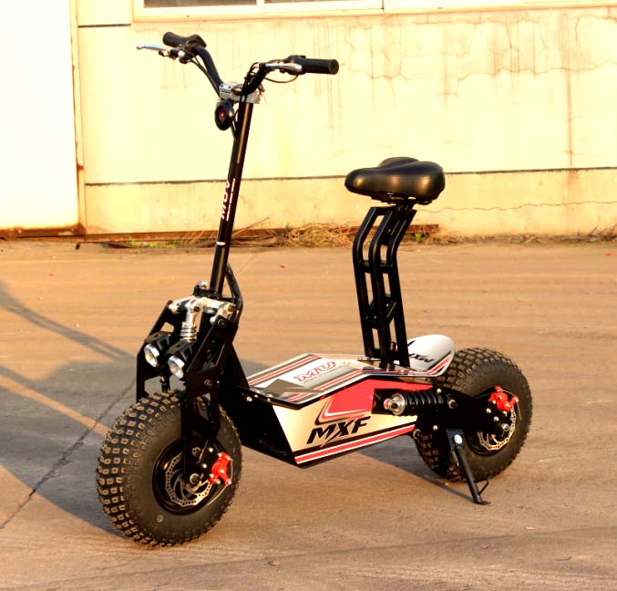 Новейший электрический самокат 1600 Вт и 2000 Вт для взрослых с толстыми шинами для рынка США