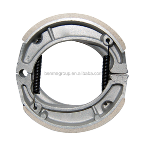 Benma CD110 CD100 CDI125 AKT110 XI125 Forza 110 110cc sabot de frein de moto pour <span class=keywords><strong>XR</strong></span> <span class=keywords><strong>125</strong></span> <span class=keywords><strong>L</strong></span> XR125 <span class=keywords><strong>XR</strong></span> 150 ZAPATA DE FRENO DE MOTO - Product Image 4