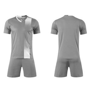 ชุดเสื้อฟุตบอลระบายอากาศชุดเสื้อเจอร์ซีย์ฟุตบอลแบบกำหนดเอง - Product Image 1