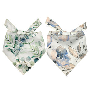 Bandana pour chien personnalisée avec logo, épaisse et grande, en polyester, à motif imprimé printanier, vente en gros - Product Image 1