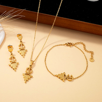 Vente en Gros Ensemble Bijoux Acier Inoxydable Mode Personnalisé Plaqué Or 18 Carats Pendentif Berbère Boucles d'Oreilles Collier Bracelet pour Femme