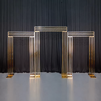Arche métallique dorée pour décorations de mariage, support floral et toile de fond pour fêtes de mariage