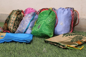 Sac à cordon en tissu non tissé imperméable avec doublure en lin, personnalisable avec logo, pour chaussures et vêtements - Vente en gros - Product Image 2