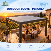 Pergola motorisée en aluminium personnalisable avec toit à lames orientables, contrôle solaire et option LED pour villa, bord de piscine, patio et espace de vie