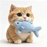 Peluche chat mignon tenant une poissonnette, poupée chaton en peluche douce, peluche animale personnalisée pour cadeau et décoration