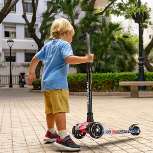 Trottinette pliable à trois roues en acier pour enfants avec certification CE, hauteur réglable pour les enfants de 3 à 6 ans - Product Image 5
