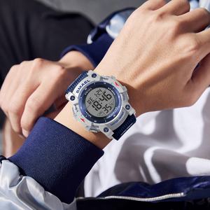 Montre numérique sportive SMAEL 8123 Chrono en plastique, étanche, lumineuse, bracelet TPU, boîtier ABS, cadran sportif coloré - Product Image 6