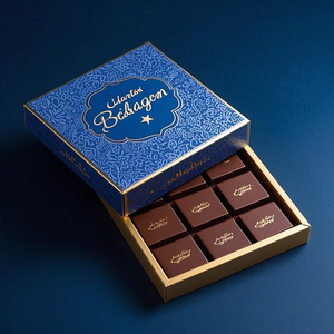 Boîte cadeau de luxe sur mesure en gros, design recyclable, boîte avec couvercle et base bleus, emballage pour chocolat - Product Image 1