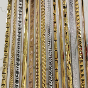 Carreaux muraux décoratifs en céramique dorée avec motifs dorés et argentés, bordure crayon, différentes tailles disponibles pour maison et hôtel, <span class=keywords><strong>40</strong></span> - <span class=keywords><strong>60</strong></span> <span class=keywords><strong>cm</strong></span> - Product Image 4