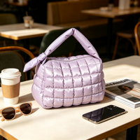 Sac à main matelassé léger et souple pour femme, petit format portable, idéal pour le quotidien, les voyages, les rendez-vous et le shopping
