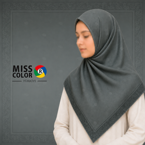ผ้าพันคอไหมซาตินพิมพ์ลายพรีเมียม Miss Color Fashion ขนาด 120x120 ซม. ผิวสัมผัสนุ่มดุจแพรไหม - Product Image 4