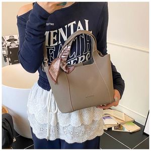 Sac à main de luxe haut de gamme en cuir PU pour femme, style coréen exquis, sac bandoulière polyvalent avec fermeture éclair - Product Image 5
