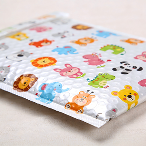 ซองกันกระแทกสีดำยี่ห้ออาร์ชิน หนา 120 ไมครอน เป็นมิตรกับสิ่งแวดล้อม ขนาด 28x42 ซม. ผิวด้าน พิมพ์ลายแบบรีดร้อนตามสั่ง - Product Image 3