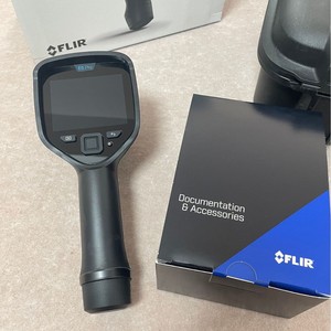 Caméra thermique infrarouge portable professionnelle pour l'inspection des tuyaux de chauffage électrique au sol, fabriquée aux États-Unis - Product Image 4