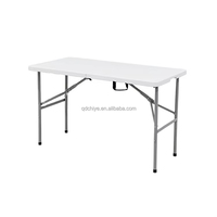 Bureau de bureau sans assemblage, table pliante portable en plastique de 6 pieds, table pliante robuste avec poignée de transport, longue table de formation