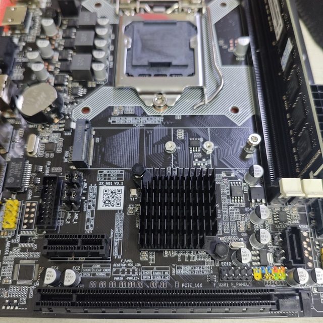 New B85  Desktop Computer Motherboard LGA-1150 Pin DDR3 Memory Support M.2 Solid State Sata I3 I3-4160 I5 4590 I7  B85 Intel