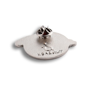 Pin Metálico Redondo Personalizado con Diseño de Paisaje, Impresión UV Plateada, Venta Caliente - Product Image 5