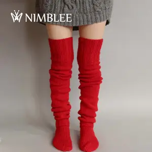 맞춤 디자인 니트 슬라우치 양말 여성용 허벅지 높은 따뜻한 무릎 위 두꺼운 빨간 겨울 양말