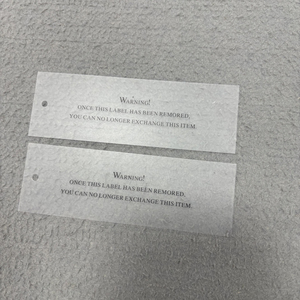 ป้ายแขวนเสื้อผ้าดีไซน์หรูหรา ป้ายพีวีซีใสสำหรับเสื้อผ้า ป้ายแขวนพร้อมเชือก รับทำโลโก้ตามสั่ง - Product Image 4