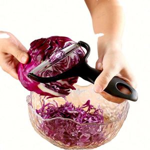 Éplucheur de légumes manuel en acier inoxydable à lame large avec logo personnalisé, râpe à chou et trancheuse pour pommes de terre, carottes et préparations saladières - Product Image 1