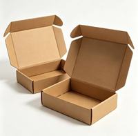 Boîte d'expédition en carton kraft imprimée sur mesure, carton ondulé brun, faible MOQ, taille personnalisée pour l'emballage de cadeaux et de marchandises pour les boutiques en ligne