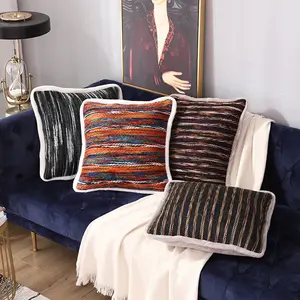 Innermor Geo nordique rayure luxe noël rouge housse de coussin européen nordique tricot doux fausse fourrure jeter taie d'oreiller