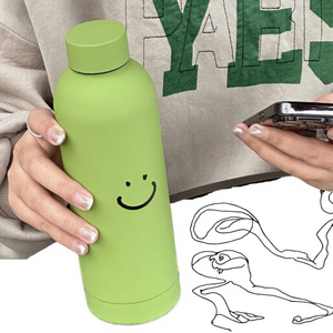 Taza Infantil Portátil con Aislamiento al Vacío, Diseño de Sonrisa Romántica Verde MSH, Mini Taza Linda para Camping - Product Image 3