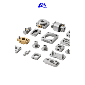 Service d'usinage CNC de précision pour porte-outils de coupe en acier inoxydable avec fraisage, tournage et électroérosion par fil - Product Image 1
