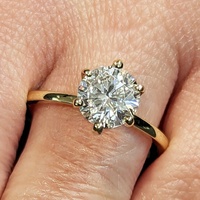 3 Karat Runder Sechskrallen-Solitär Labor-Gezüchteter Diamant-Verlobungsring 10K/14K/18K Massives Gelbgold IGI-Zertifiziert CVD/HPHT Maßanfertigung