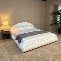 Nouvelle Arrivée Offre Spéciale Lit Rond en Tissu Anti-humidité Anti-taches Lit Double Personnalisé pour Chambre à Plafond Incliné ou Mezzanine