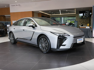 Modello L E X U S ES 2026 Più Venduto - Motore Ibrido Benzina-Elettrico di Alta Qualità, 5 Posti, 2.0L, da Marca Cinese, Disponibile - Product Image 3