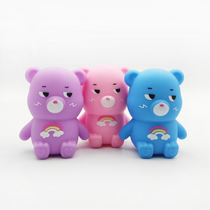 Juguete Novedoso de Oso Arcoíris, Juguete Creativo de Dibujos Animados para Aliviar el Estrés, Material TPR de Rebote, Juguete Musical para Niños para Liberar el Estrés - Product Image 4