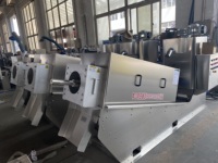 Machine de déshydratation des boues à vis à fonctionnement continu IP68 pour projet d'épaississement des boues industrielles