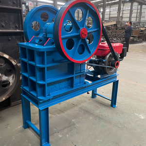 Klauwbreker voor mijnbouw, steen, glas, kolen, kiezels, graniet, steengroeve, met dieselmotor en transportband - Product Image 4
