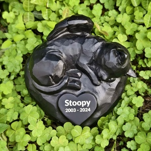 Urna Memorial Personalizável para Gato Anjo com Base em Coração e Asas, Lápide para Animais de Estimação Brilhante Preta para Presente de Simpatia Personalizado - Product Image 1
