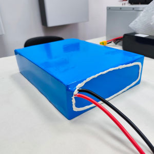 Venta al por Mayor de Fábrica: Paquete de Baterías de Litio Li-ion 18650 21700, 3.7V 7.4V 11.1V 12V 24V 22.2V 14.8V, Personalizadas OEM NCM 18650 - Product Image 1