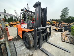 Used TCM FD10 Diesel <b>Forklift</b>, Original Japan 1 Ton Counterbalance Lift Truck For Small Warehouse Light Cargo Stacking - Product Image 3