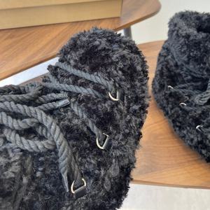 Botas de Nieve Unisex de Alta Calidad, Diseño de Lujo, Logotipo Personalizado, Fáciles de Poner, Impermeables, Ligeras, Modelo Cloud Tilt - Product Image 3