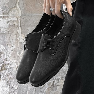 Chaussures habillées en cuir souple pour hommes, résistantes à l'usure, avec motif personnalisé, fabrication en gros ODM - Product Image 1