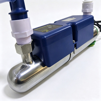 Système de désinfection combiné UV-ozone en acier inoxydable pour piscines, spas et aquariums.