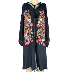 Nuevo Vestido Étnico Retro de Estilo Industrial con Bordado Floral, Falda Midi de Manga Larga para Mujer con Estampado Floral - Product Image 1