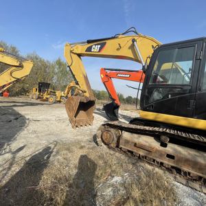 รถขุดมือสอง Caterpillar Cat330D2L 320D ปี 2023 พร้อมมอเตอร์ เครื่องยนต์ ปั๊ม ความจุบุ้งกี๋ 1.8 เมตร กำลัง 195 วัตต์ ราคาขายส่ง - Product Image 2