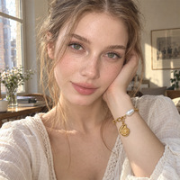 Vente en gros de collier et bracelet en acier inoxydable plaqué or 18 carats, ensemble de bijoux géométriques hypoallergéniques minimalistes pour femmes
